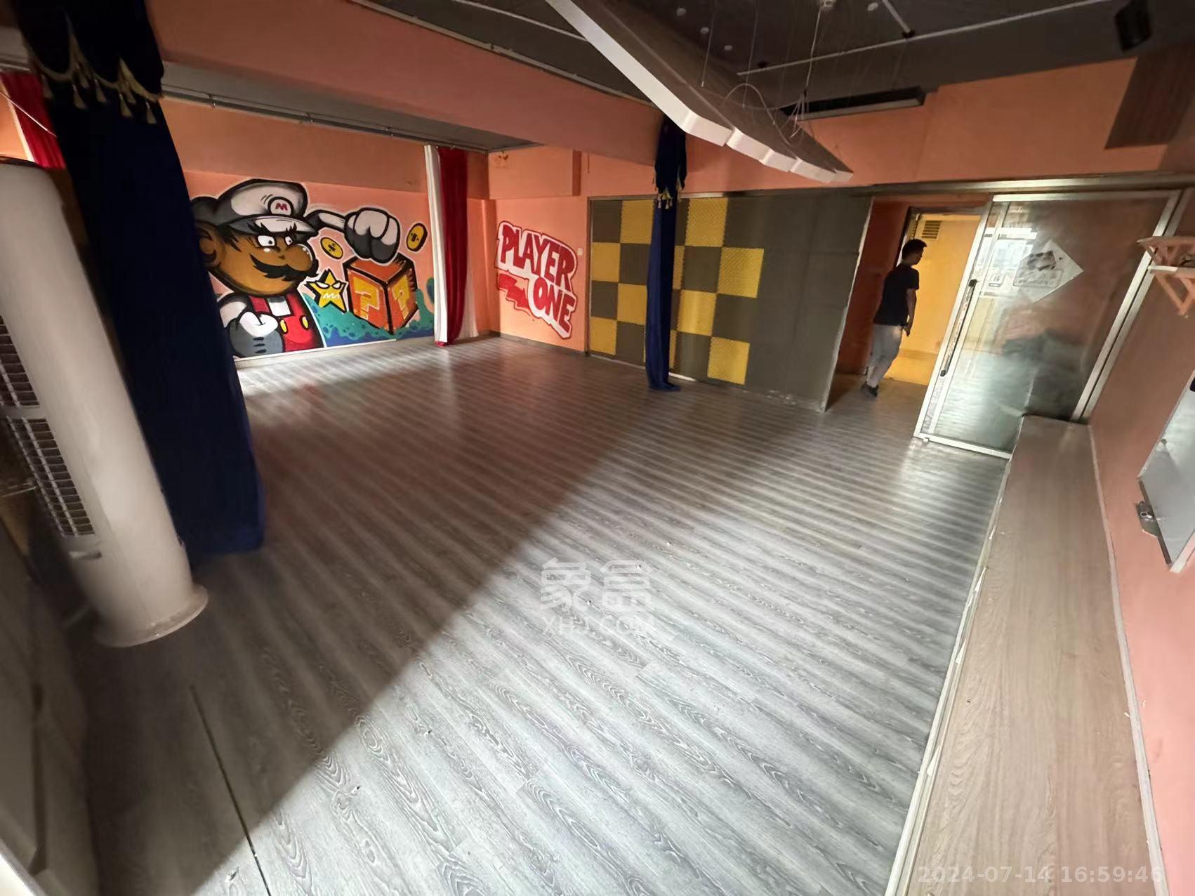 英祥春天  1室1厅1卫    3100.0元/月