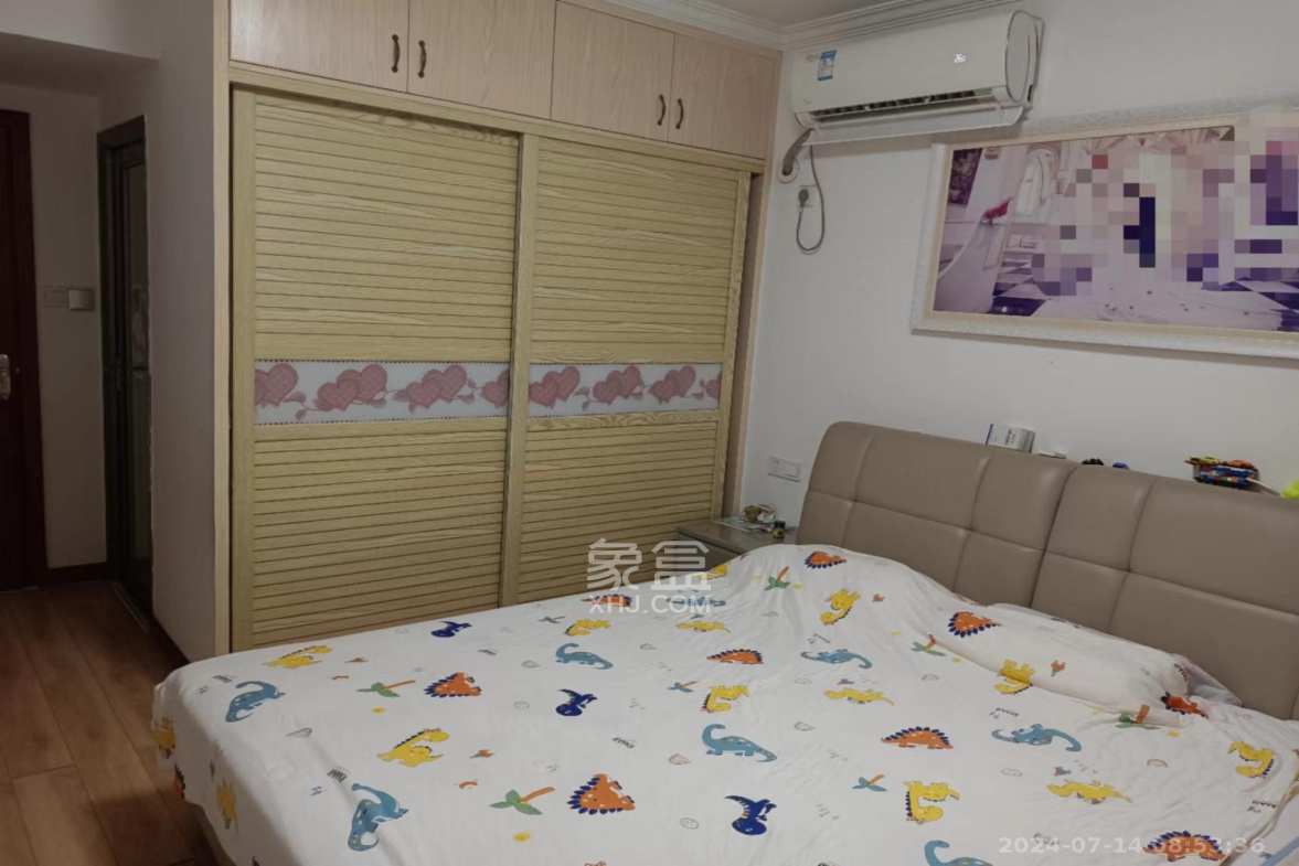 丽发新城  3室2厅2卫   2600.00元/月室内图