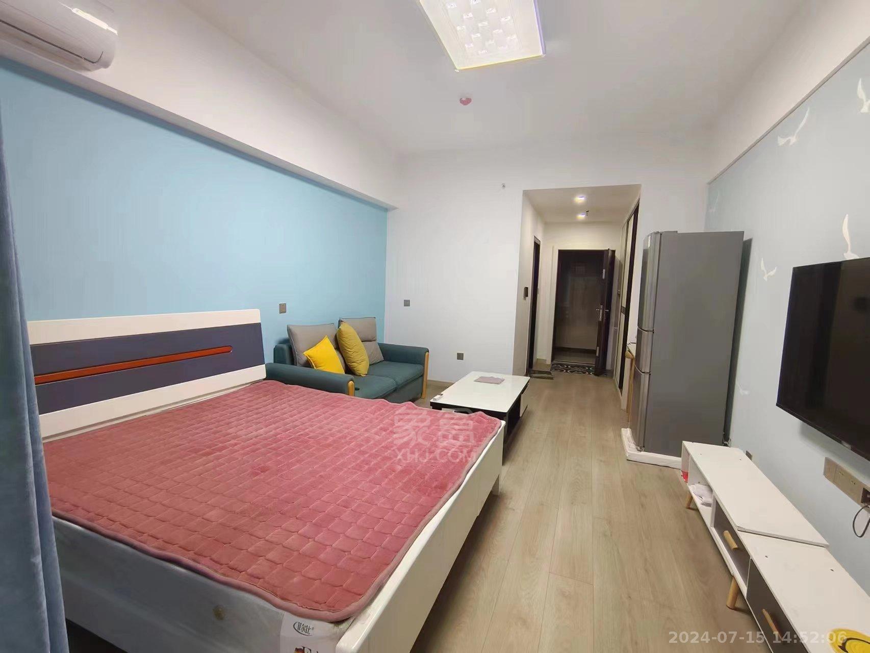 中泰财富湘江  1室1厅1卫    1500.0元/月