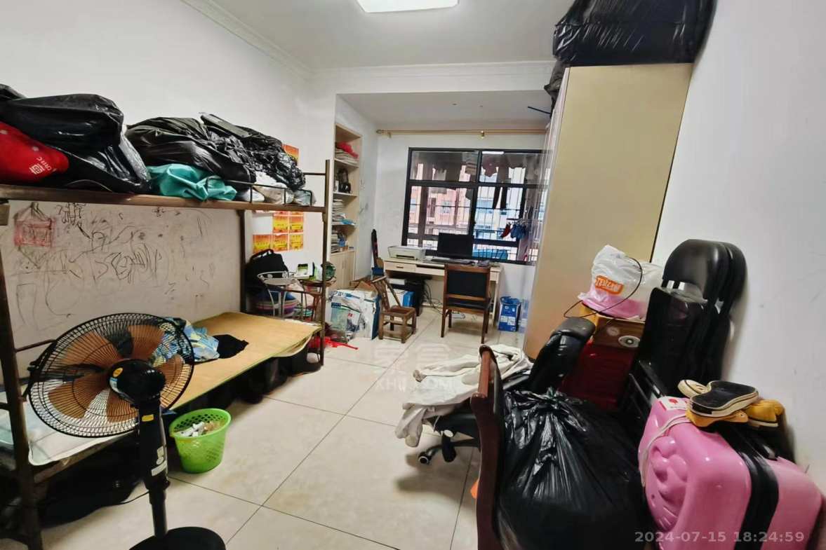 上善国际(翰林府) 3室2厅2卫 1800.0元/月 上善国际(翰林府) 3室2厅2卫 1800.0元/月室内图