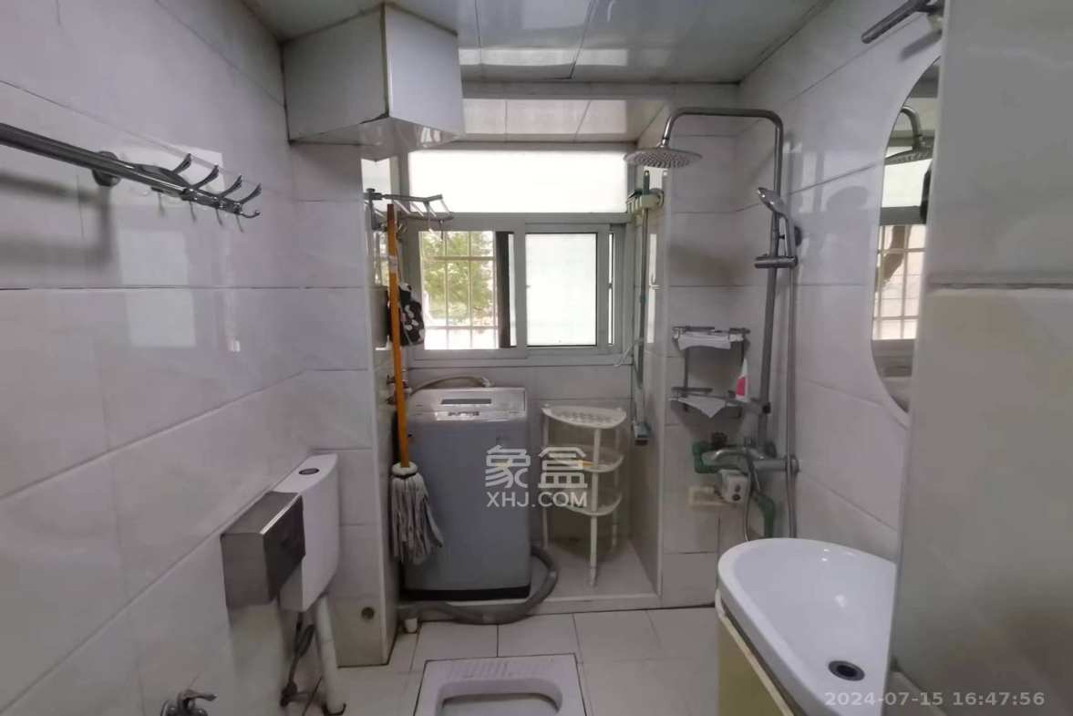 省人大常委会宿舍  4室2厅1卫    2300.0元/月室内图