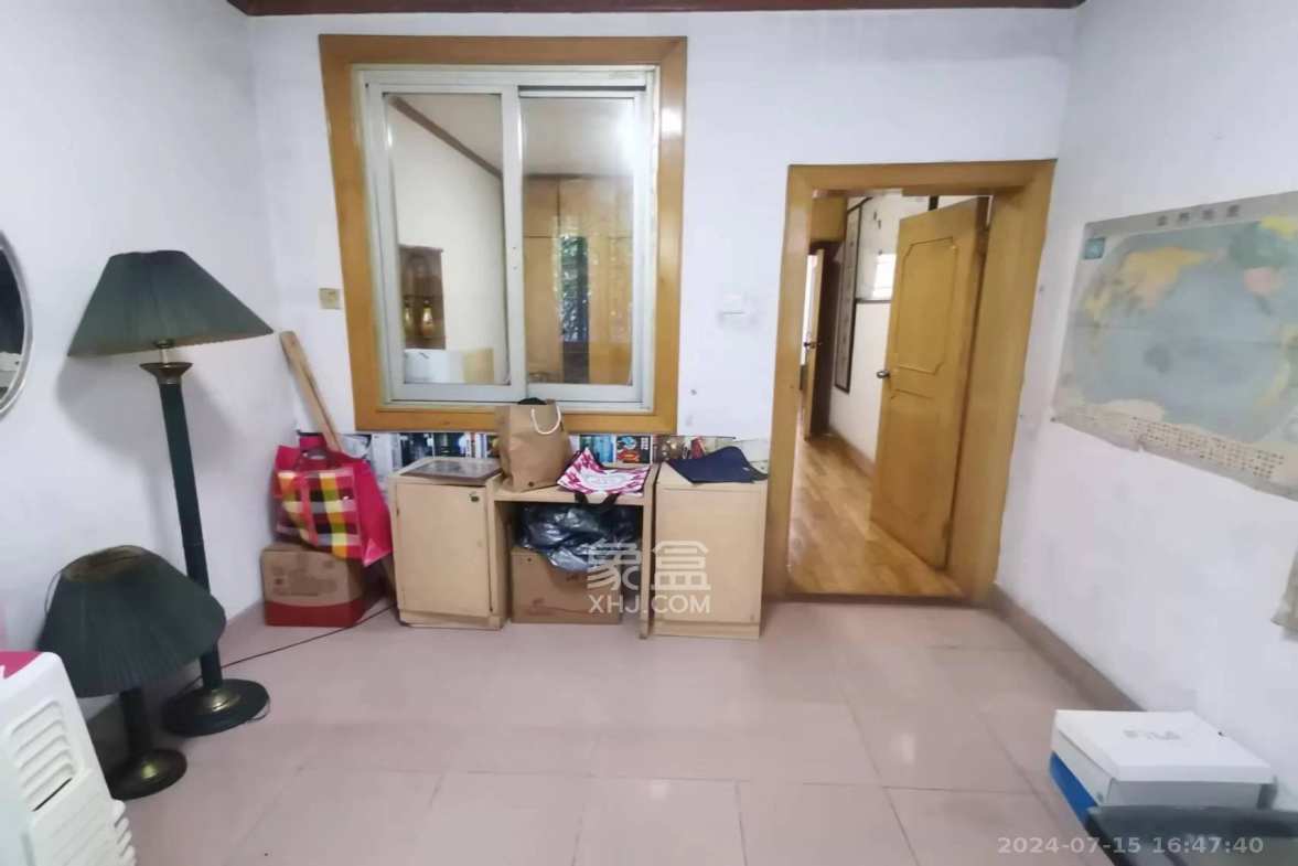 省人大常委会宿舍  4室2厅1卫    2300.0元/月室内图