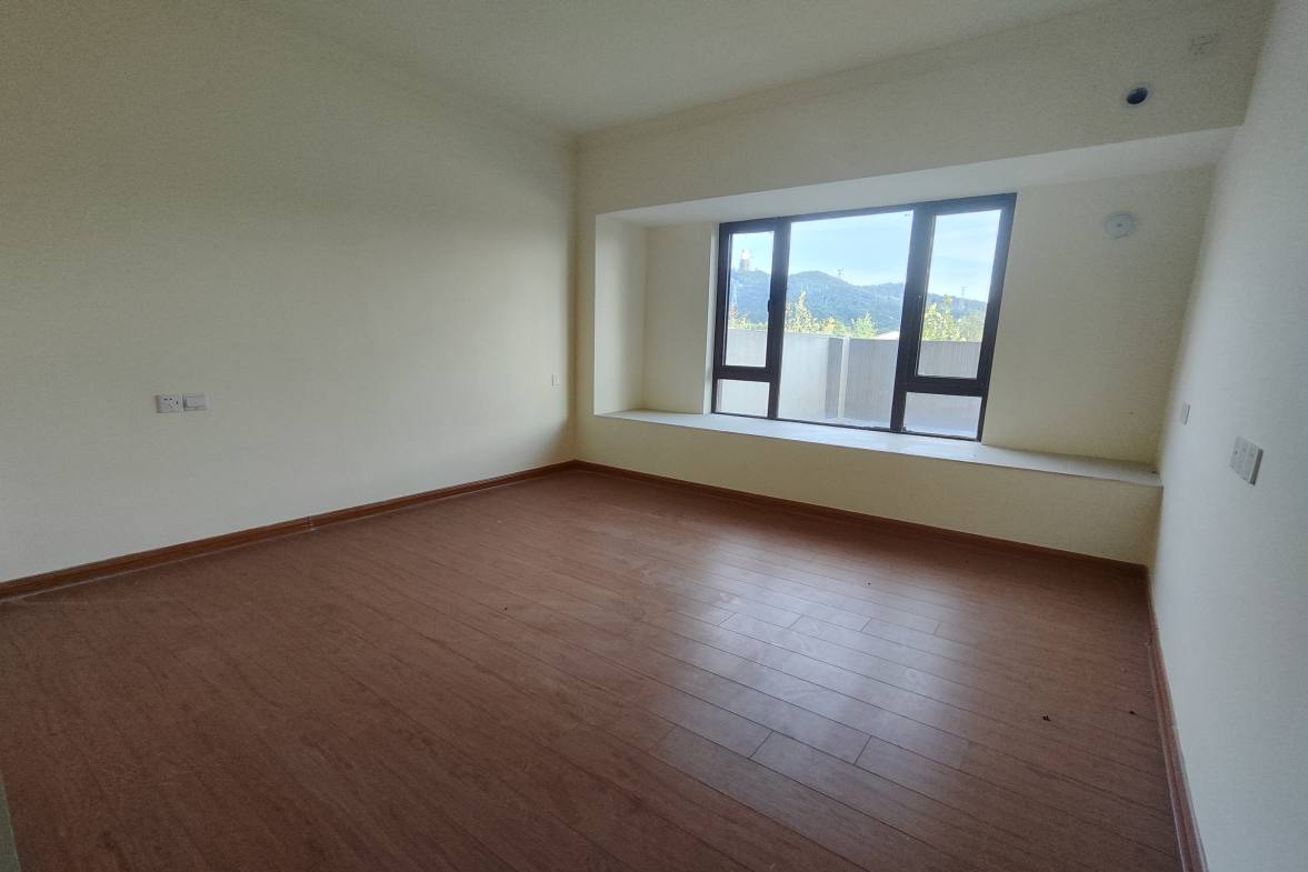 碧桂园豪园-二期  3室2厅2卫    1200.0元/月室内图