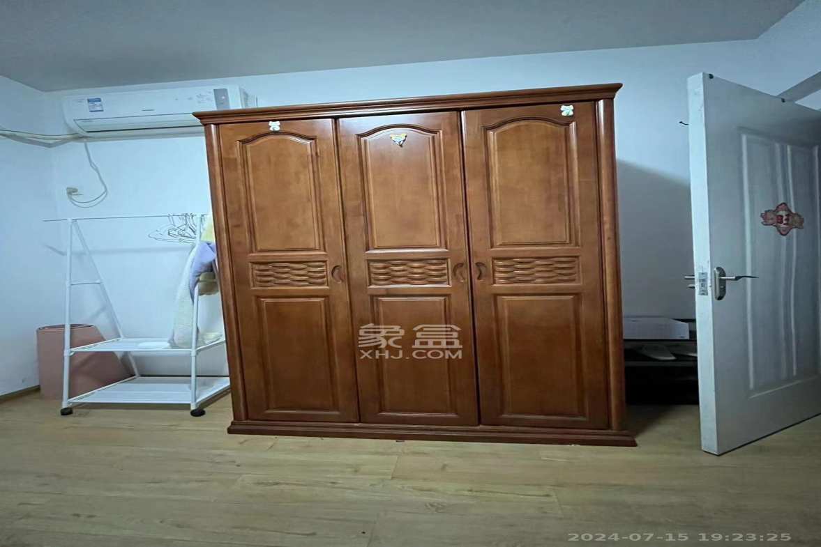 归心苑  1室2厅2卫   1100.00元/月室内图