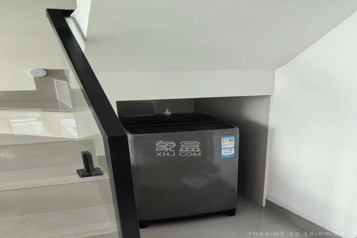 万科紫台  2室1厅1卫    2400.0元/月室内图