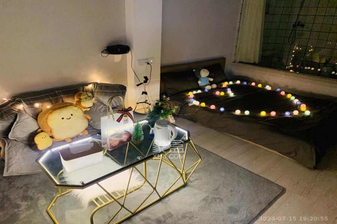 裕园小区（含浦）  1室1厅1卫   1100.00元/月室内图1