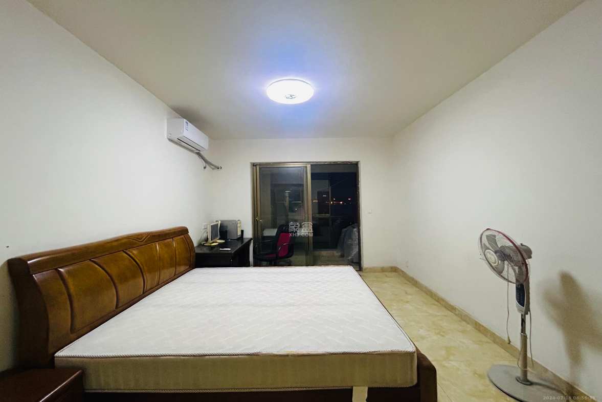 碧桂园威尼斯城  3室2厅2卫    2300.0元/月 碧桂园威尼斯城  3室2厅2卫    2300.0元/月室内图