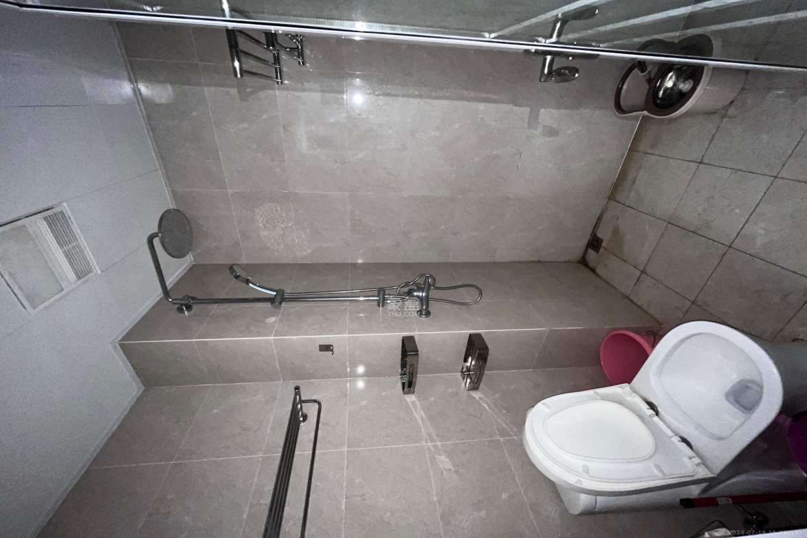 中建信和城  1室1厅1卫   2200.00元/月室内图