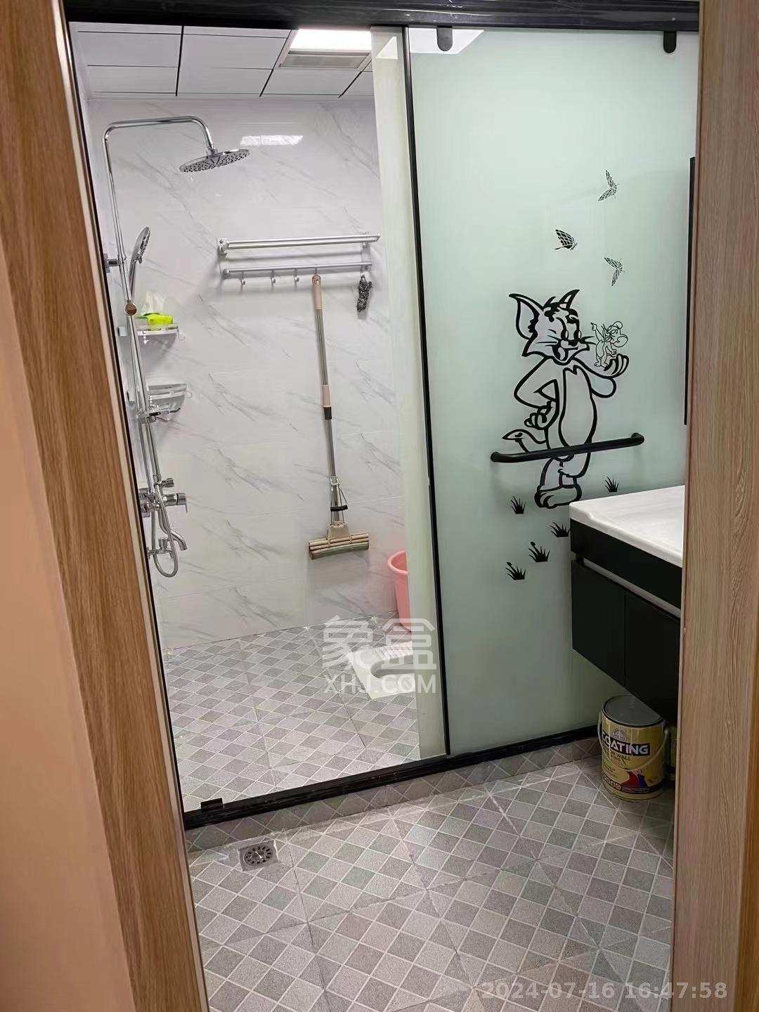 鸥波港湾  1室1厅1卫    2100.0元/月室内图