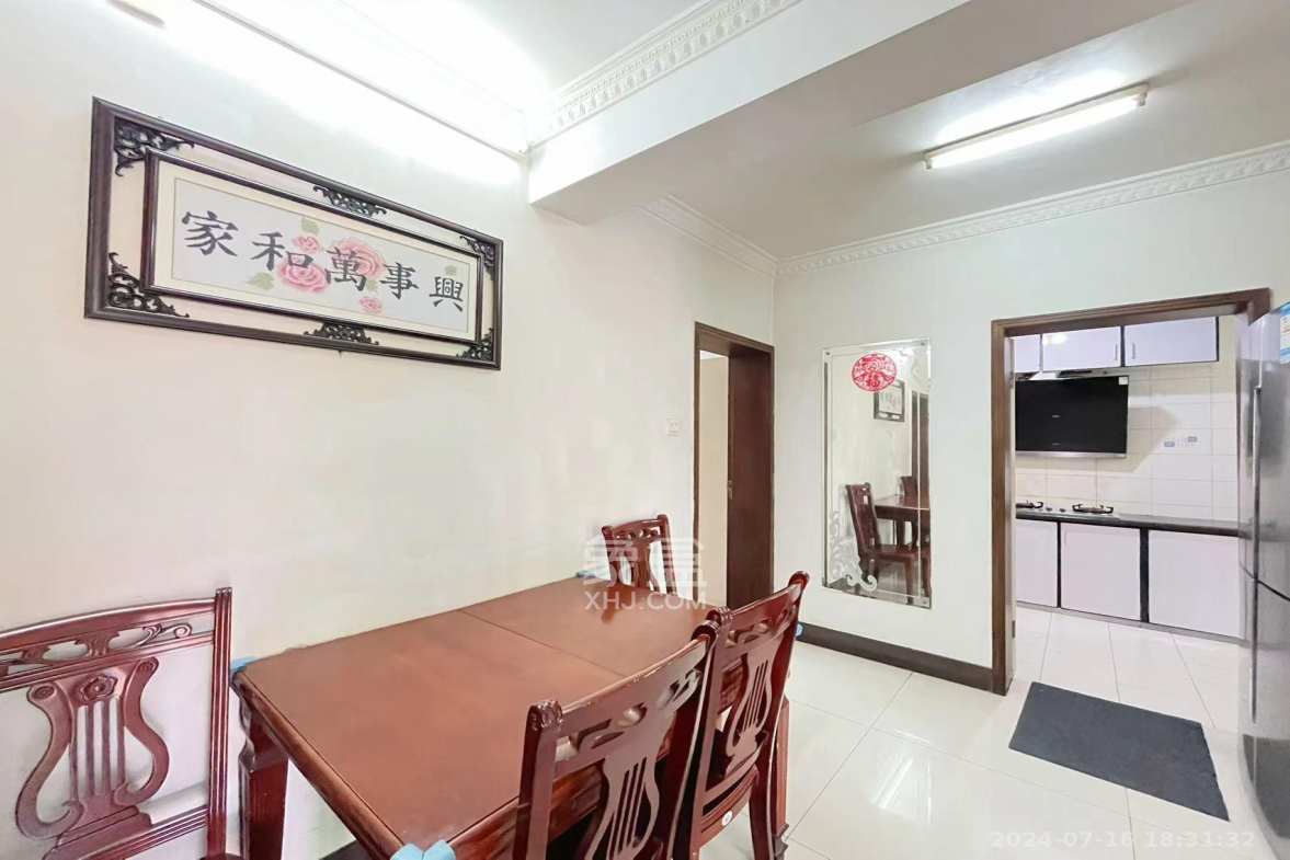 恩瑞麓山名园（龙王港小区）  3室2厅1卫    2500.0元/月室内图