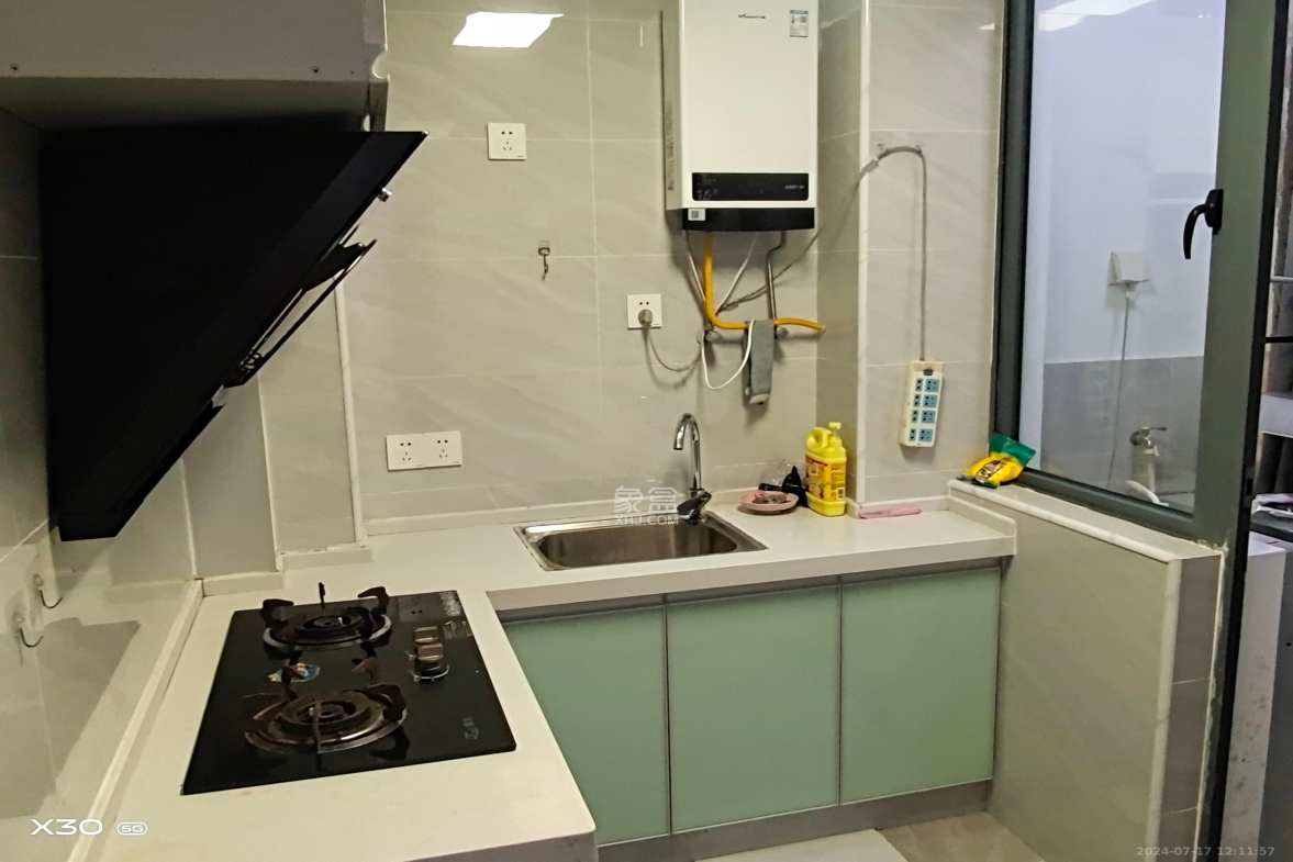 和美星城  2室1厅1卫    1600.0元/月 和美星城  2室1厅1卫    1600.0元/月室内图