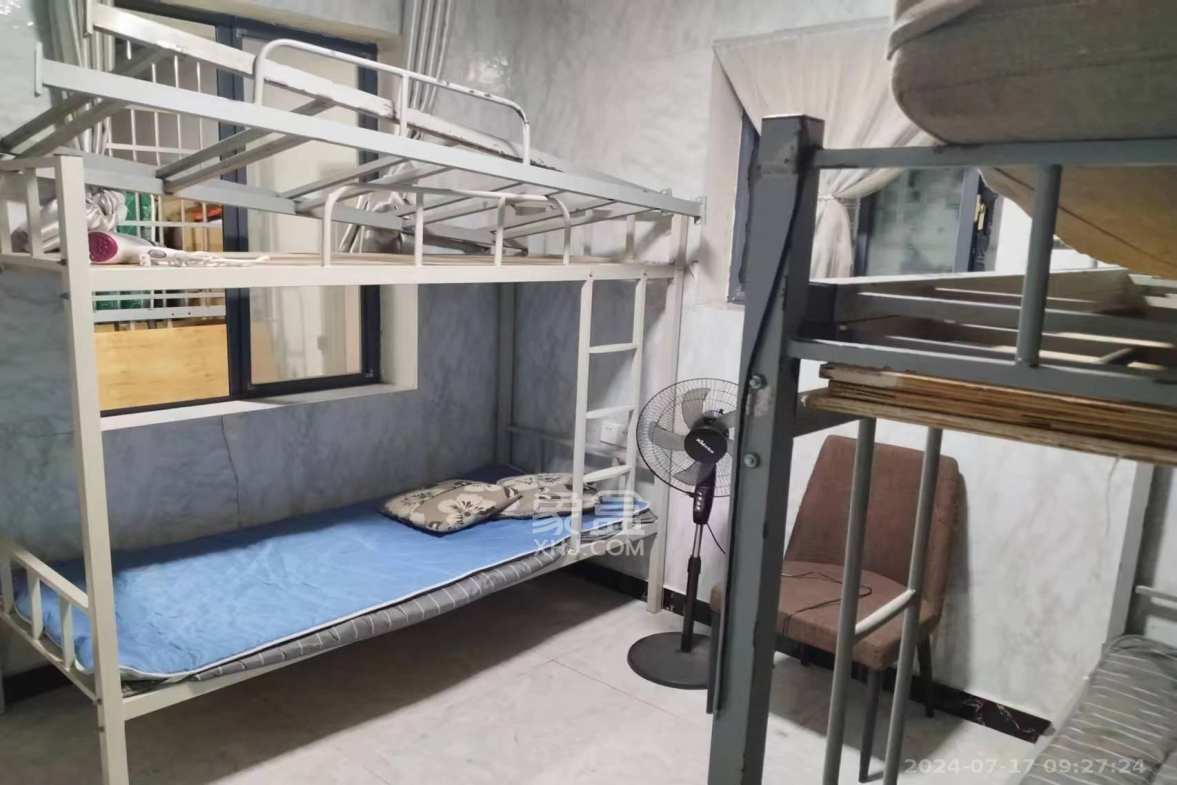 东文庙坪  1室1厅1卫   2200.00元/月室内图