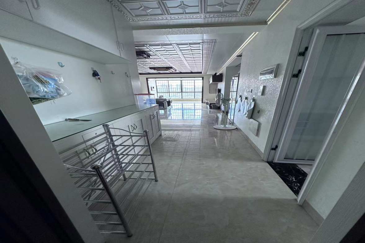 鸿星新天地  3室2厅2卫    2000.0元/月 鸿星新天地  3室2厅2卫    2000.0元/月室内图