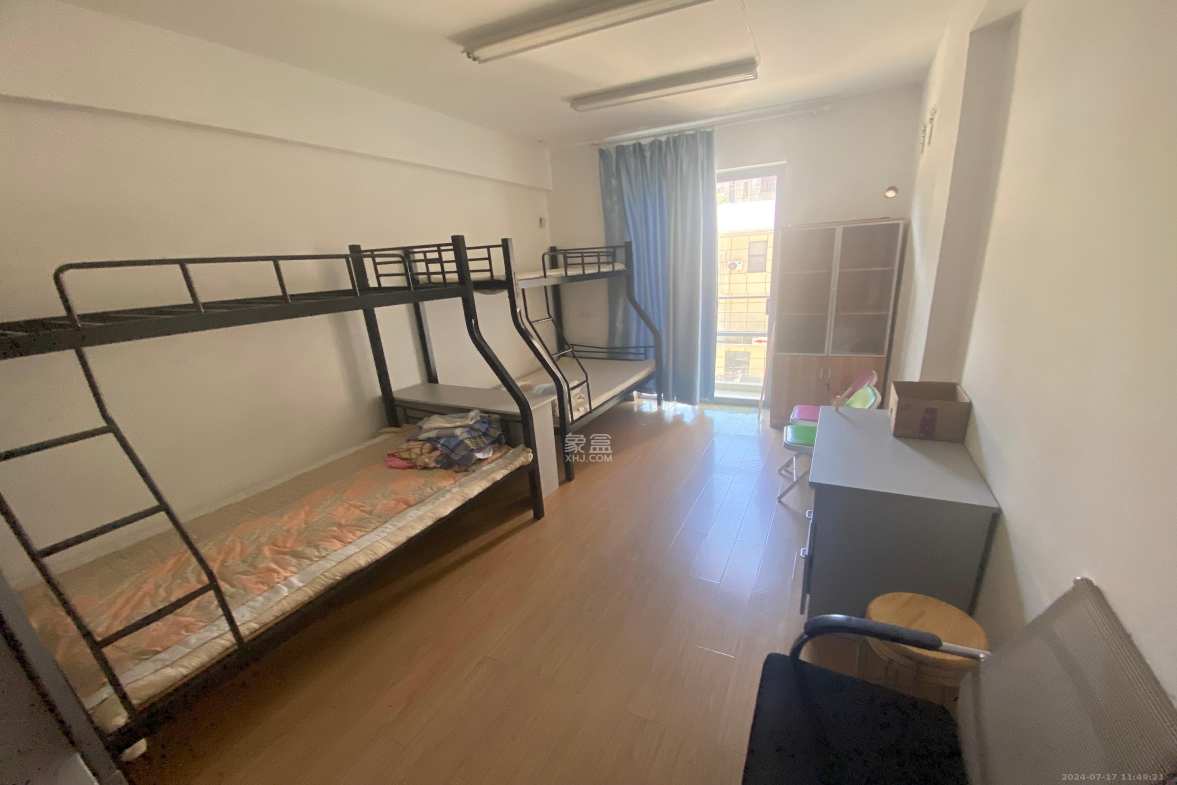 建鸿达华都(华都小户型及大华写字楼)  1室1厅2卫    5200.0元/月 建鸿达华都(华都小户型及大华写字楼)  1室1厅2卫    5200.0元/月室内图