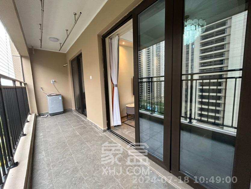 金辉优步学府  3室2厅2卫   2700.00元/月室内图