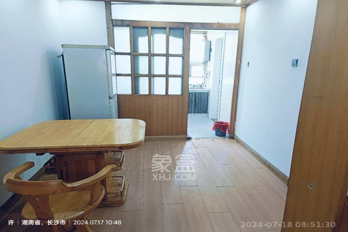 人造板厂宿舍（新河北堤1号）  2室1厅1卫    2300.0元/月室内图