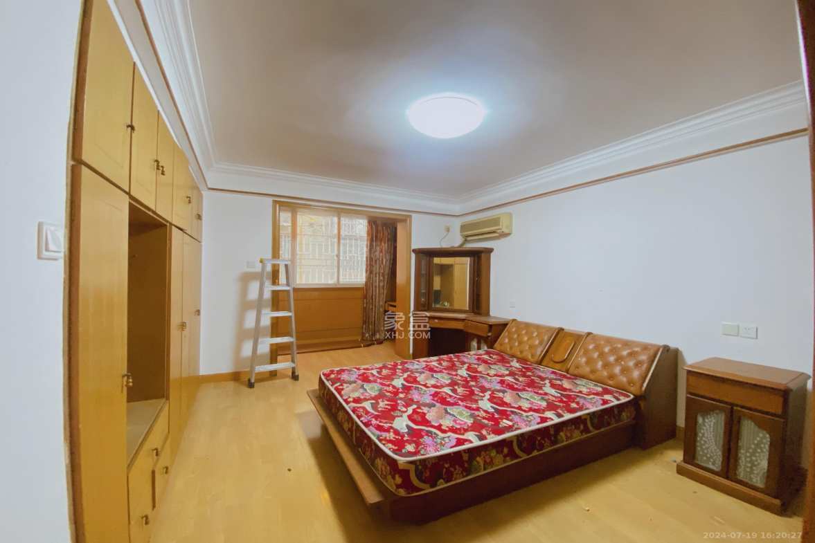 姚正街商住楼  2室1厅1卫   2600.00元/月室内图