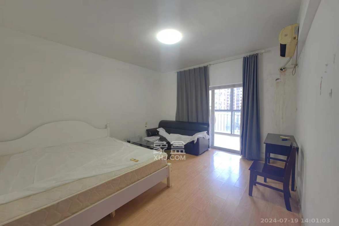 湘府名邸（同力家园）  3室2厅2卫   2600.00元/月室内图