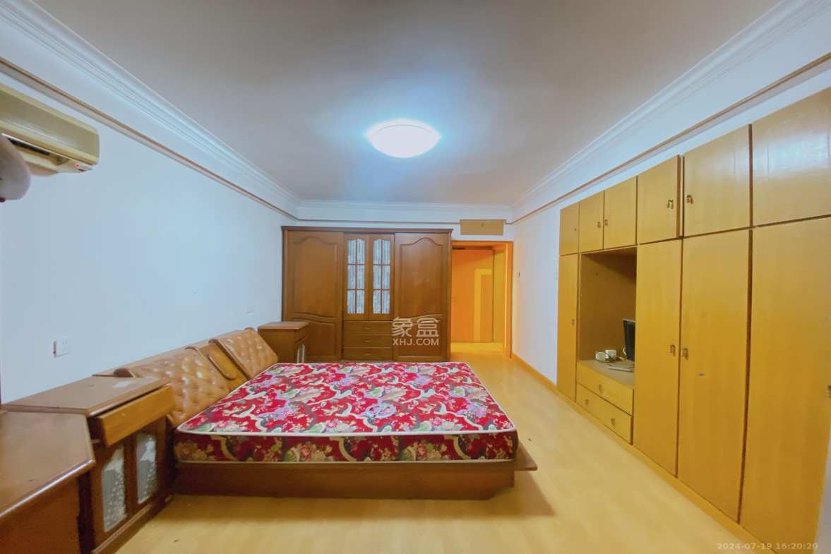 姚正街商住楼  2室1厅1卫   2600.00元/月室内图