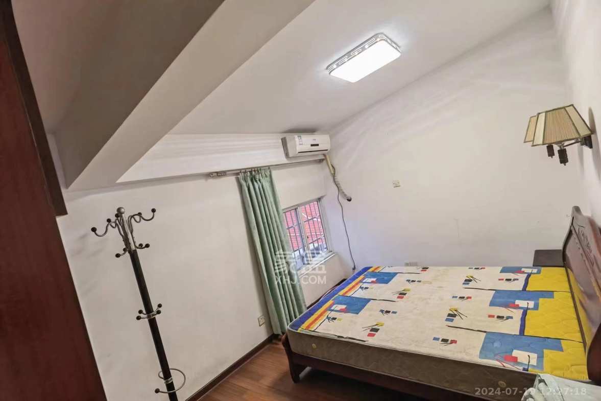 中星苑 3室2厅1卫 1500.0元/月 中星苑 3室2厅1卫 1500.0元/月室内图