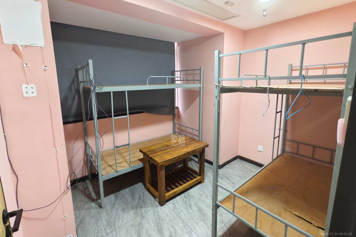 喜盈门范城  5室2厅1卫   12000.00元/月室内图