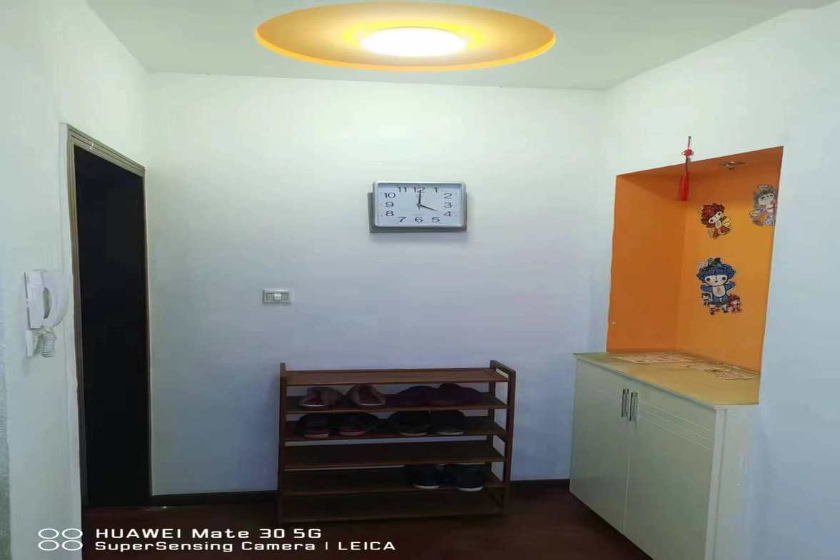 铂金玫瑰园  3室2厅2卫    42.8万 铂金玫瑰园  3室2厅2卫    42.8万室内图