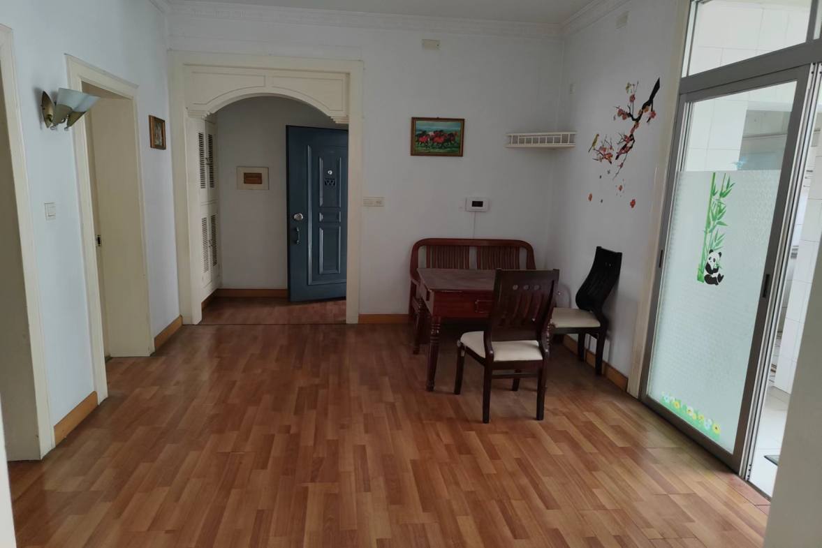 电力局家属楼 3室2厅1卫 1300.0元/月 电力局家属楼 3室2厅1卫 1300.0元/月室内图