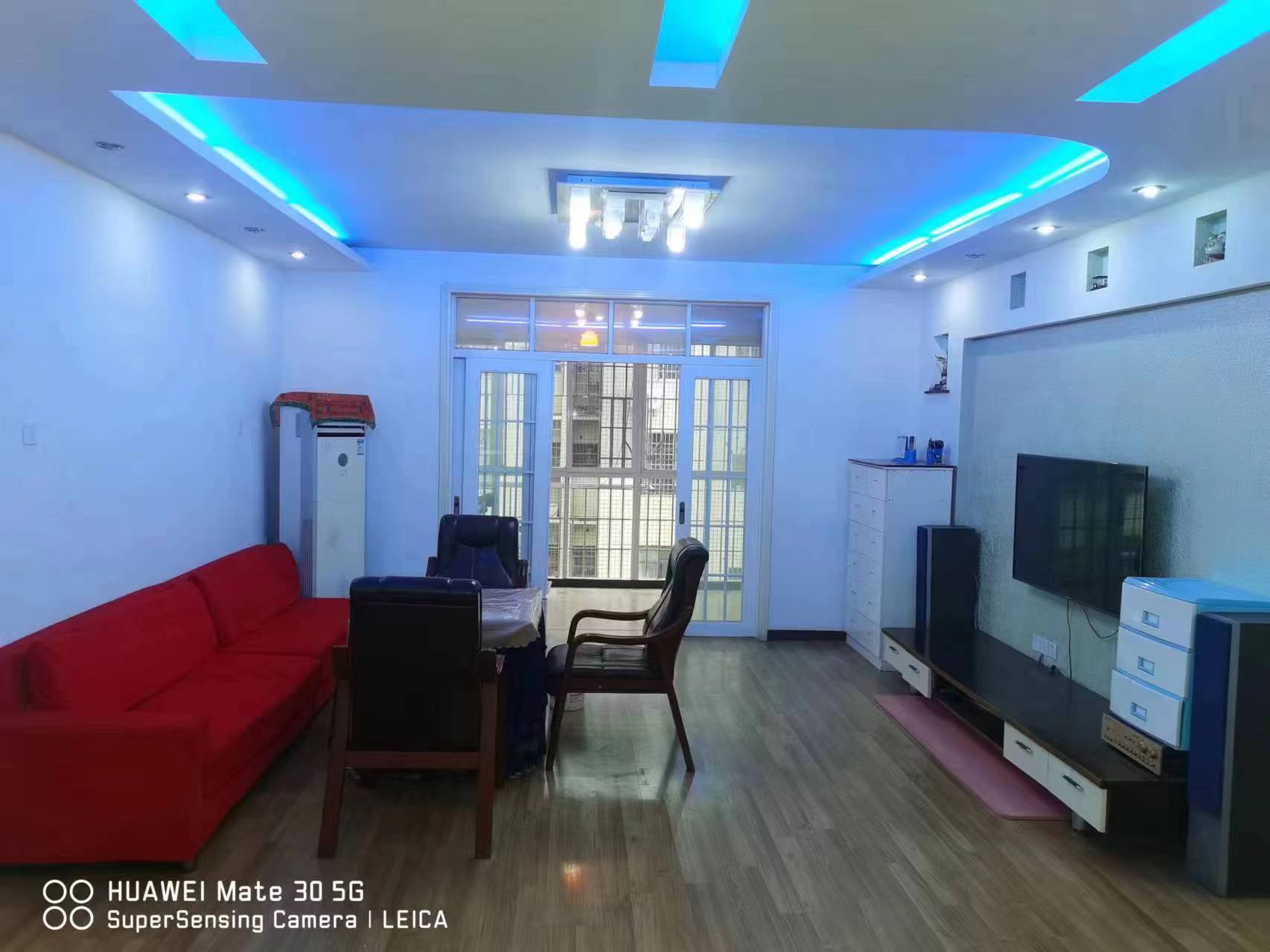 铂金玫瑰园  3室2厅2卫    42.8万