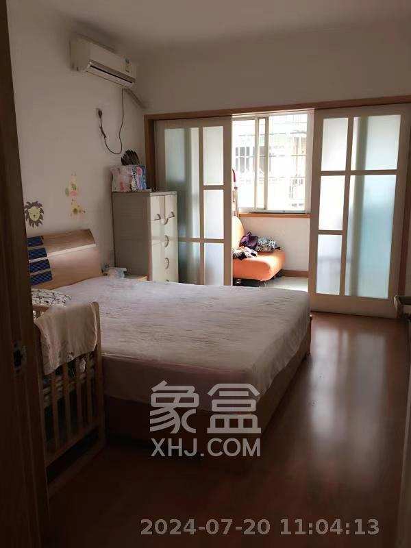 鑫天花园  3室2厅2卫   2400.00元/月室内图