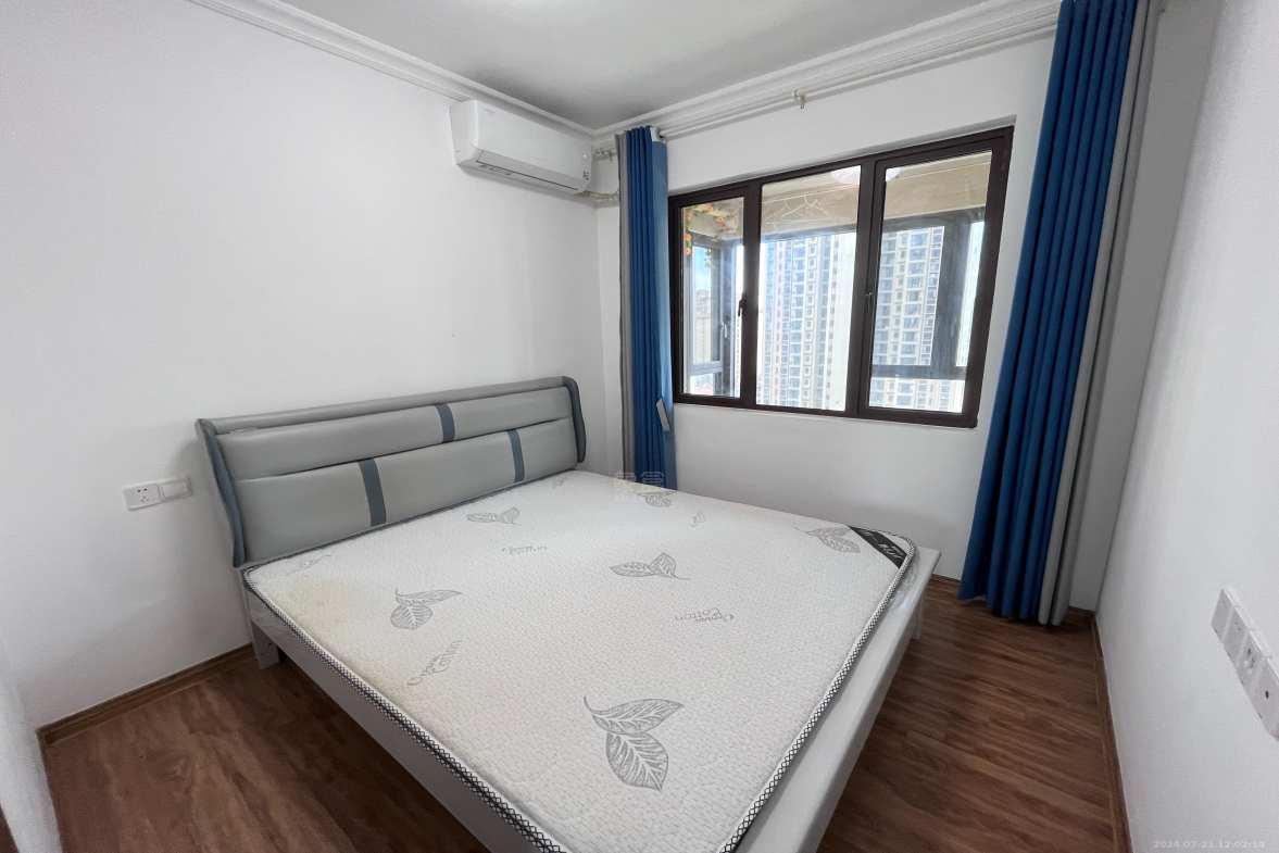 天元区碧桂园  4室2厅2卫    2600.0元/月室内图