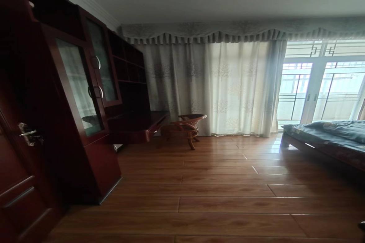 福源小区  3室2厅2卫    700.0元/月室内图