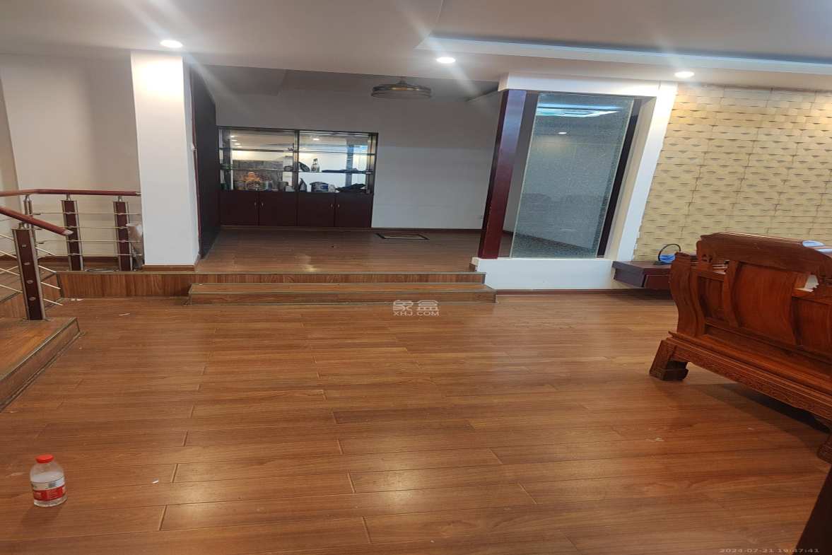 中建桂苑  3室2厅1卫   2500.00元/月室内图