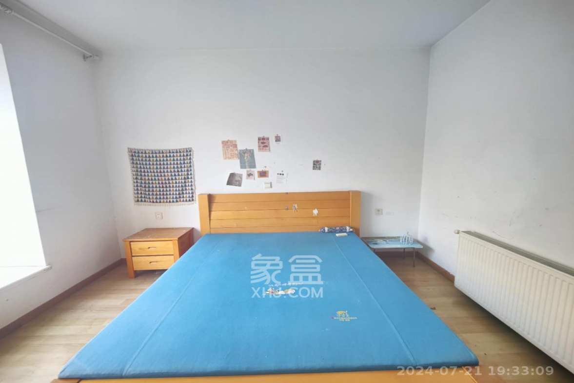 圣爵菲斯  3室2厅1卫   2600.00元/月室内图