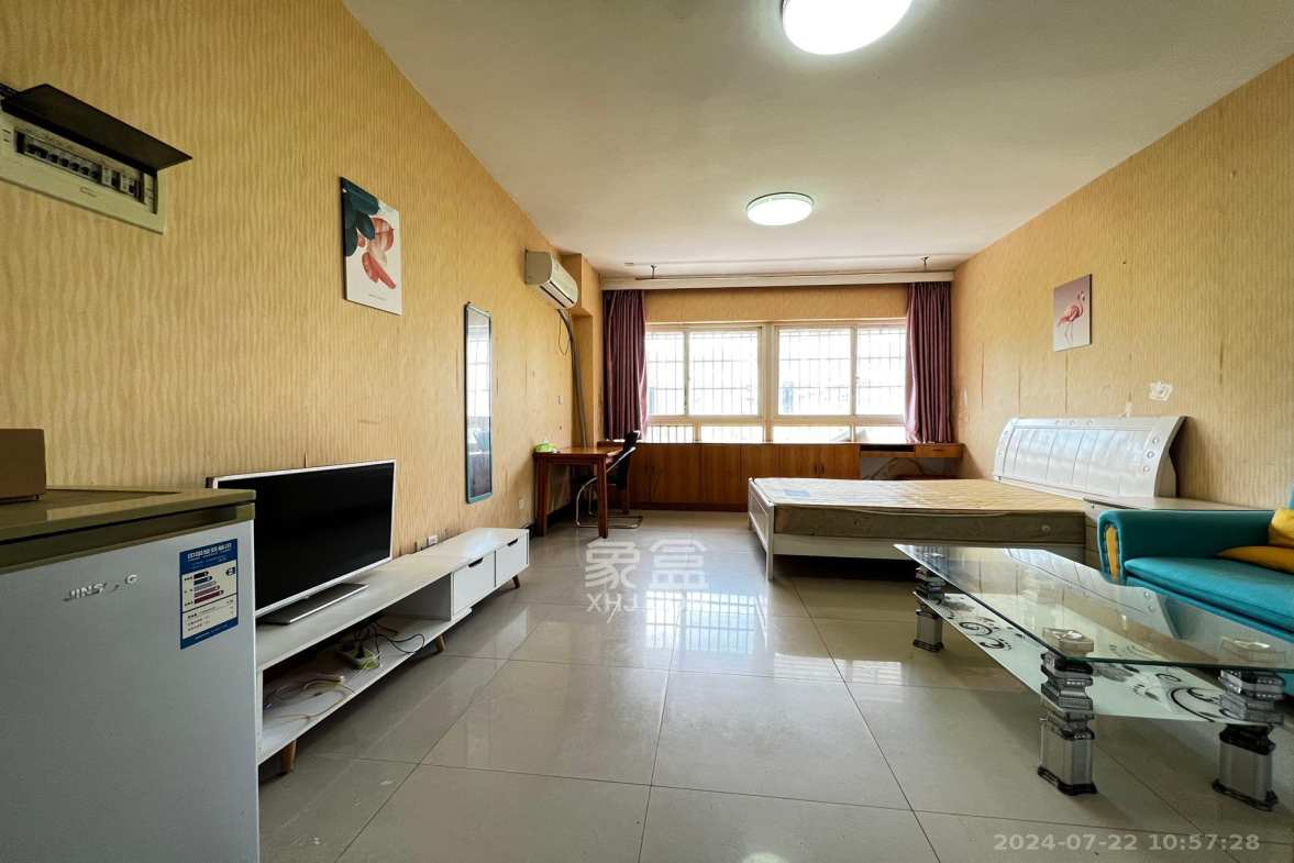 伍家岭生活广场  1室1厅1卫    1600.0元/月室内图