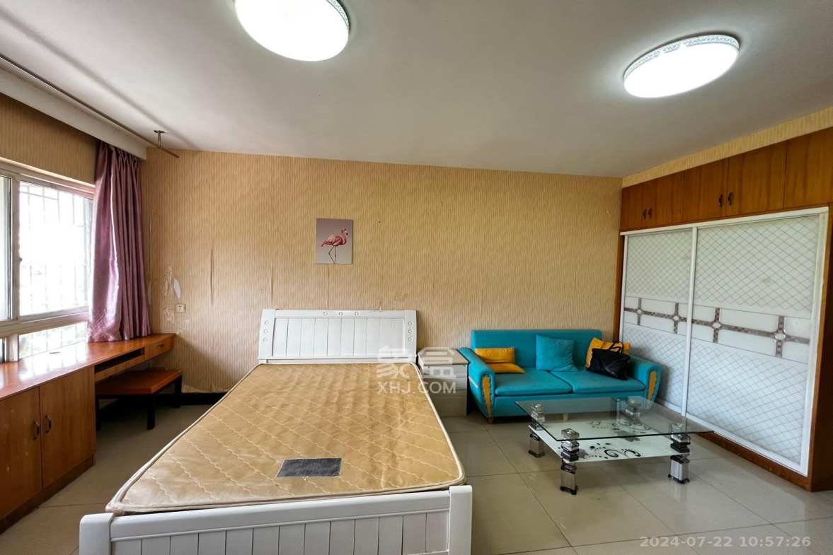 伍家岭生活广场  1室1厅1卫    1600.0元/月室内图