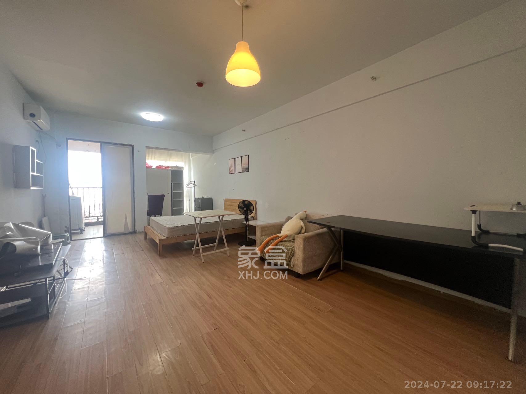 德庆水韵山城  1室1厅1卫    1500.0元/月