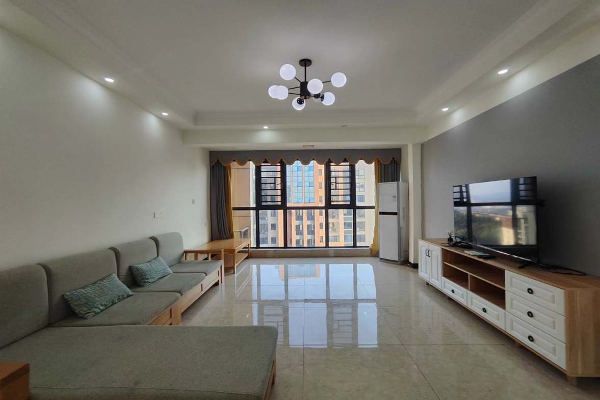 百弘学府城 3室2厅2卫 2000.0元/月 百弘学府城 3室2厅2卫 2000.0元/月室内图