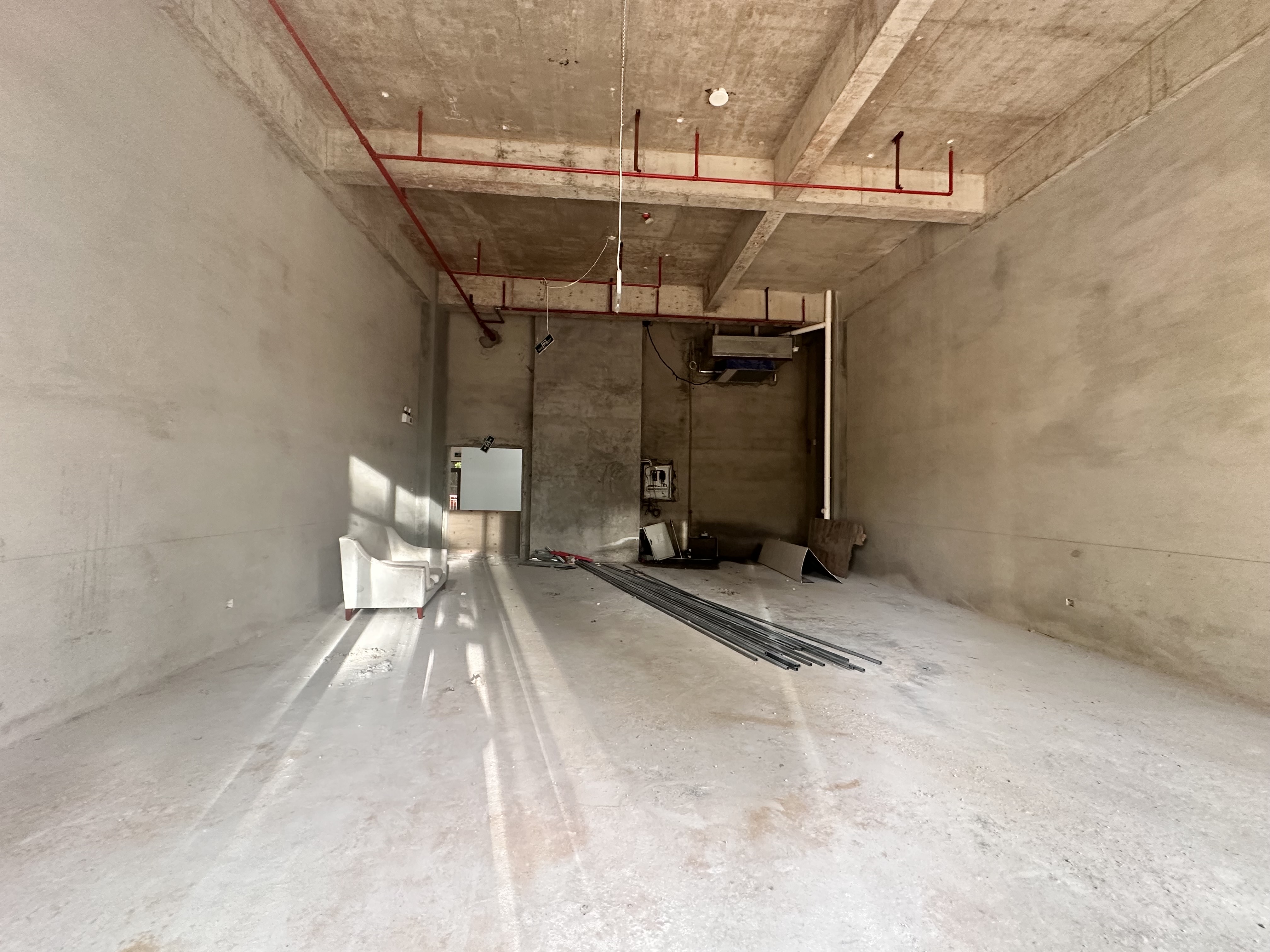 海航豪庭南苑   140.53㎡      11000.0元/月