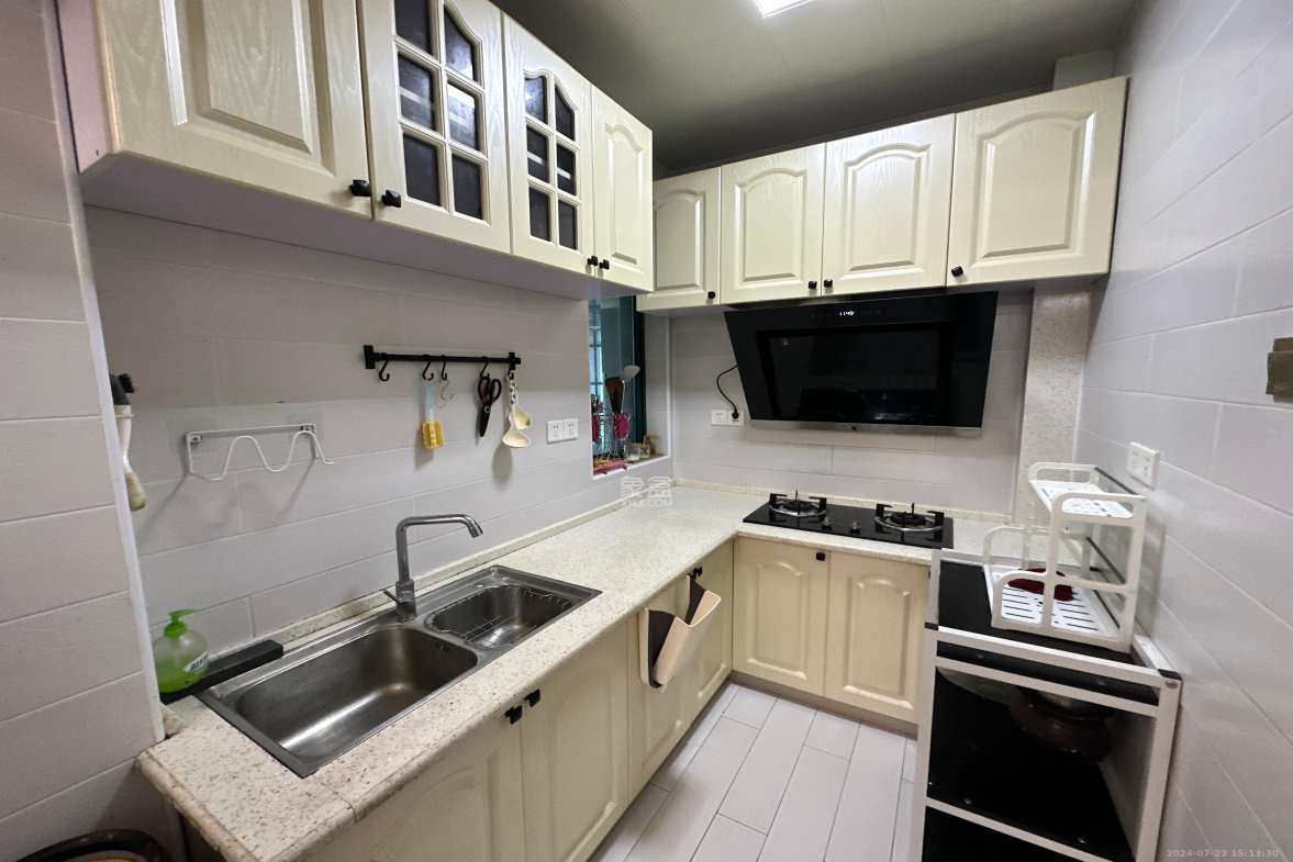 才子嘉都  1室0厅0卫    2500.0元/月室内图1