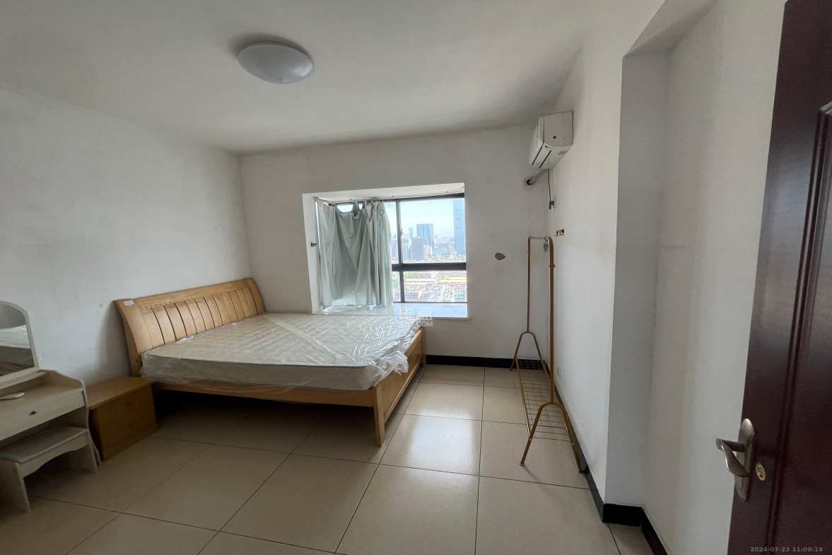 曙光领峰（曙光家园）  2室2厅1卫    2500.0元/月室内图