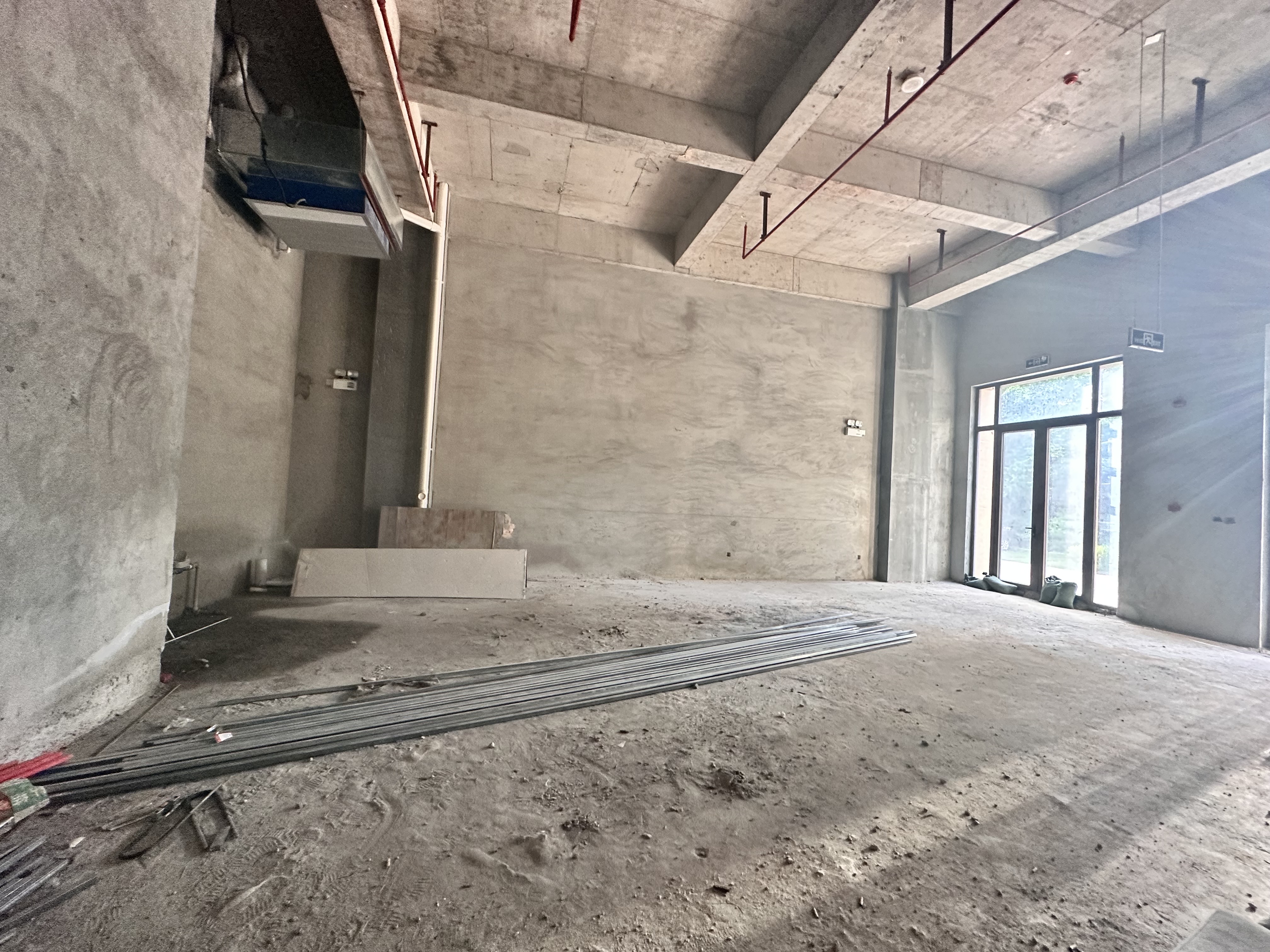 海航豪庭南苑   228.53㎡      18000.0元/月室内图