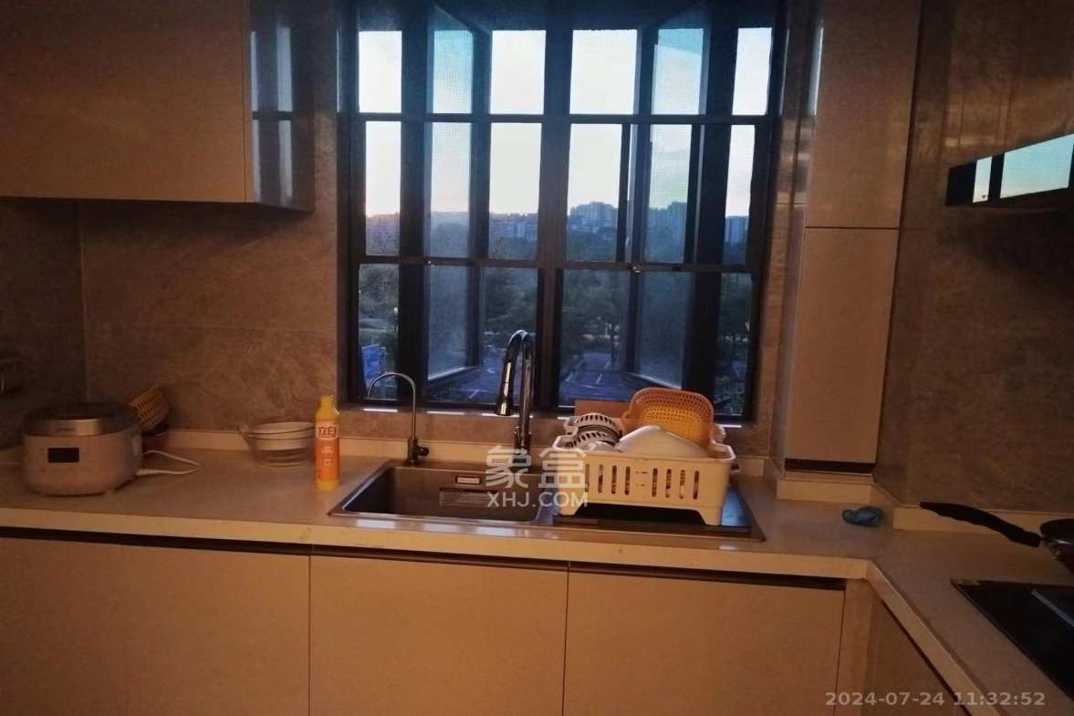 建发电建江山悦  4室2厅2卫   3500.00元/月室内图1
