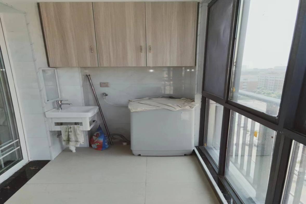 碧桂园梓山府  2室1厅1卫   1800.00元/月室内图