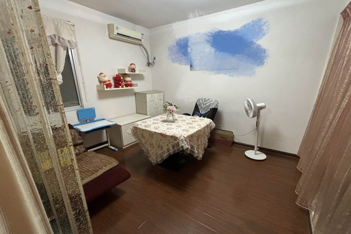 桃李源  3室2厅2卫   1200.00元/月室内图