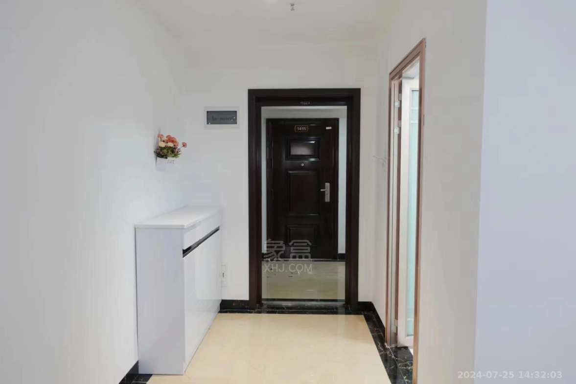 东城商业广场（东成）  1室1厅1卫    1500.0元/月室内图