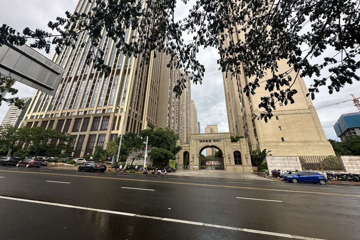 海航豪庭南苑  3室2厅2卫    260.0万小区图