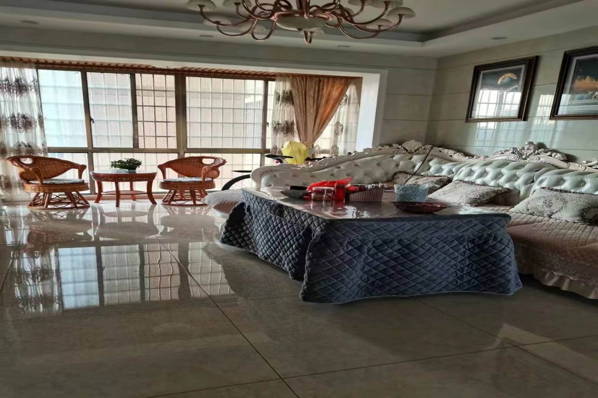 华剑首郡+五江珑悦  4室2厅1卫    88.0万室内图1