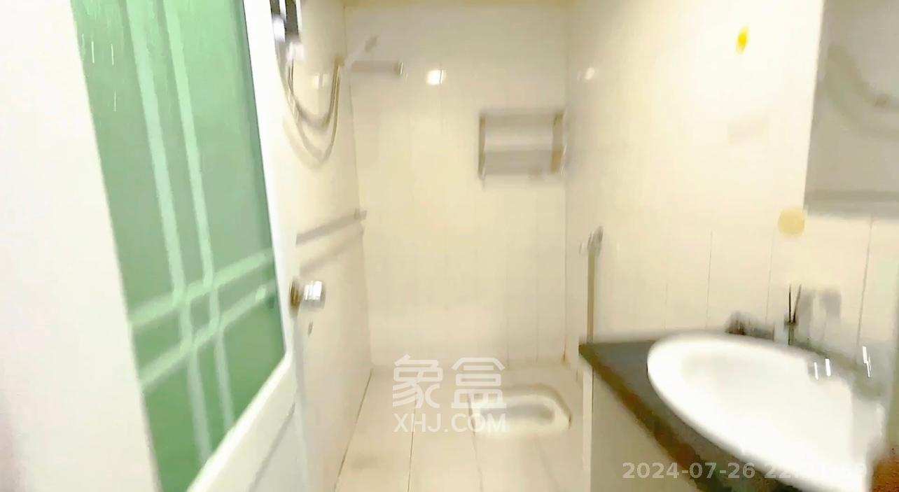 长远华樟名府  1室1厅1卫    1650.0元/月室内图
