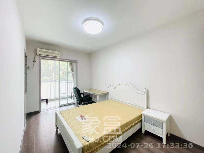 鸿景雅苑  3室2厅1卫    4200.0元/月室内图