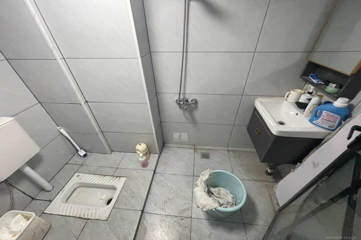 北辰时光里  1室0厅0卫   2100.00元/月室内图